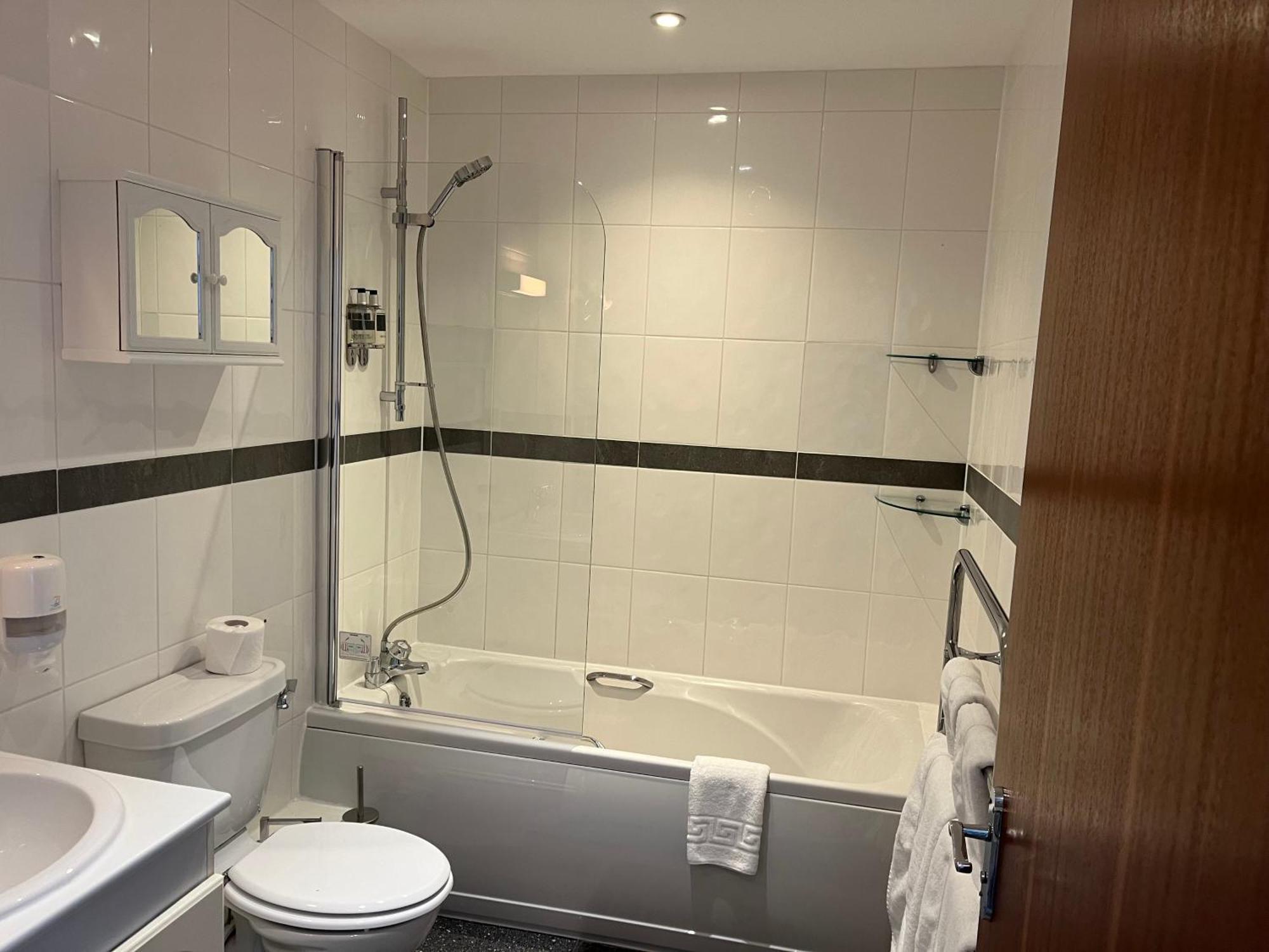 Biarritz Hotel St Brelade Εξωτερικό φωτογραφία