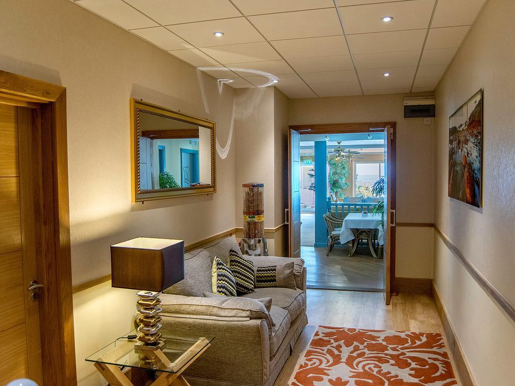 Biarritz Hotel St Brelade Εξωτερικό φωτογραφία
